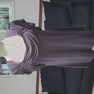 Gray short sleeve top